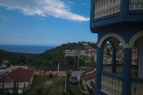 Blue Hills -Ocean View
