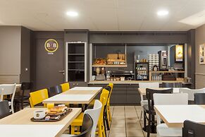 B&B HOTEL LOUVECIENNES