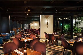 West Hotel Sydney, Curio Collection by Hilton