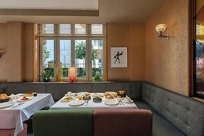 LUME Boutique Hotel, Autograph Collection