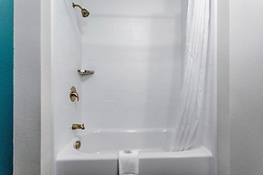 Sleep Inn & Suites Monroe - Woodbury