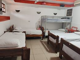 Hostal Ruinas de San Sebastian - Hostel
