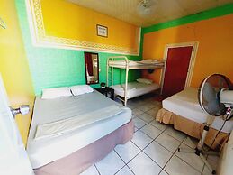 Hostal Ruinas de San Sebastian - Hostel