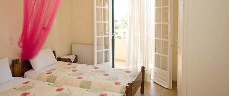 Katerina Pool Apartments