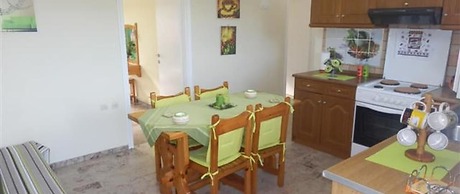 Katerina Pool Apartments