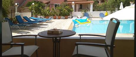 Katerina Pool Apartments