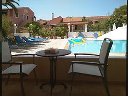 Katerina Pool Apartments