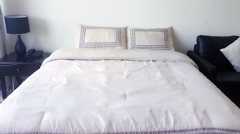 HI HOME At The Knightsbridge Residences