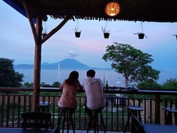 Bataran Garden Cottage