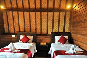 Bataran Garden Cottage