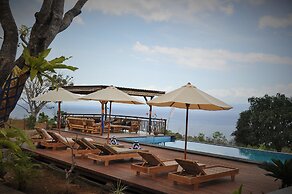 Bataran Garden Cottage