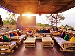 Bataran Garden Cottage