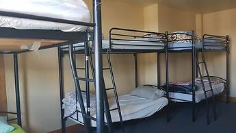 Wild Zebra Backpackers