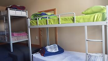 Wild Zebra Backpackers