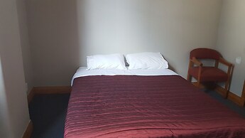 Wild Zebra Backpackers