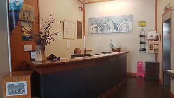 Wild Zebra Backpackers