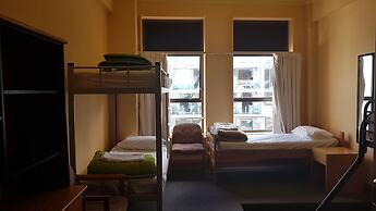 Wild Zebra Backpackers