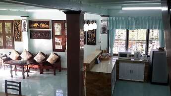 Maliwan Holiday Home