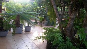 Maliwan Holiday Home