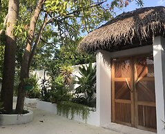 Rasdhoo Dive Lodge