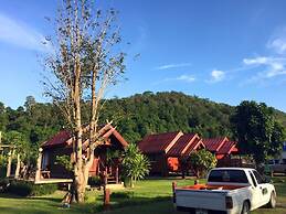 Baan Phukaotoknam Resort
