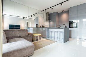 SUPER-APARTAMENTY International Fair