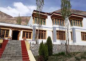 TIH Kailash Mansarovar Home Stay & Guest HS