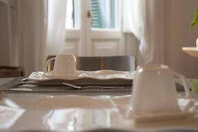 Bea Suites Luxury Rooms