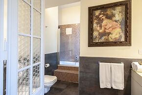 Bea Suites Luxury Rooms