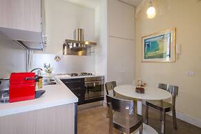 Bea Suites Luxury Rooms