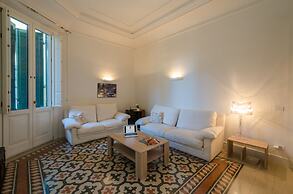 Bea Suites Luxury Rooms