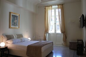 Bea Suites Luxury Rooms