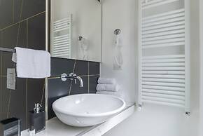 Bea Suites Luxury Rooms