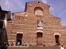 Monna Lisa Apartment