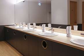 White Hostel shinsaibashi