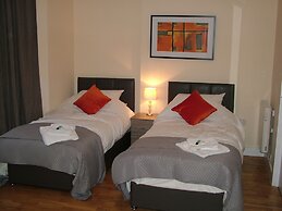 Stratford Apartment