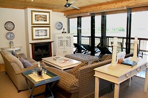 Sani Valley Nature Lodges