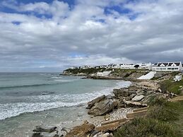 BlueSky Guest House Arniston