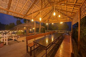 Jungle Lodge Resort