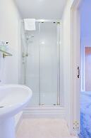 Mica Point City Centre Apartment