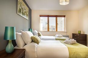 Mica Point City Centre Apartment