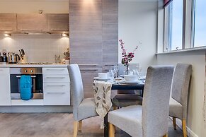 Mica Point City Centre Apartment