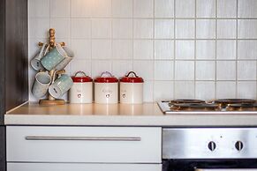 Mica Point City Centre Apartment