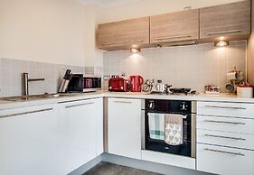 Mica Point City Centre Apartment