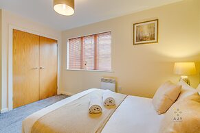 Mica Point City Centre Apartment