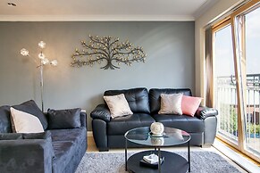 Mica Point City Centre Apartment