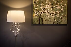 Mica Point City Centre Apartment