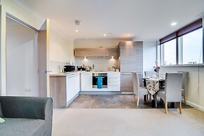 Mica Point City Centre Apartment