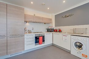 Mica Point City Centre Apartment