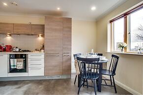 Mica Point City Centre Apartment